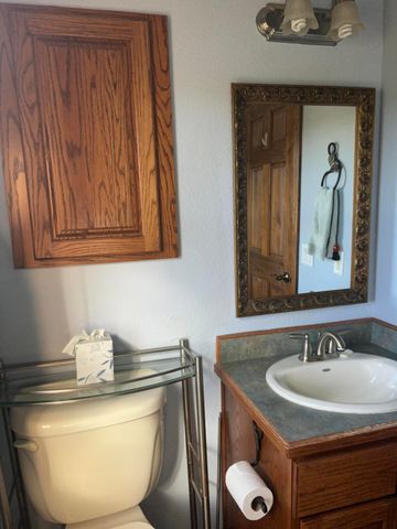 700 Shore Point Road, Blue Eye, MO 65611