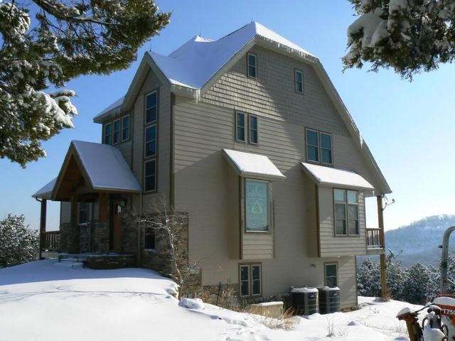 700 Shore Point Road, Blue Eye, MO 65611