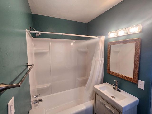 1315 Elizabeth Street, Janesville, WI 53548