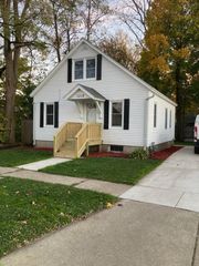 1315 Elizabeth Street, Janesville, WI 53548