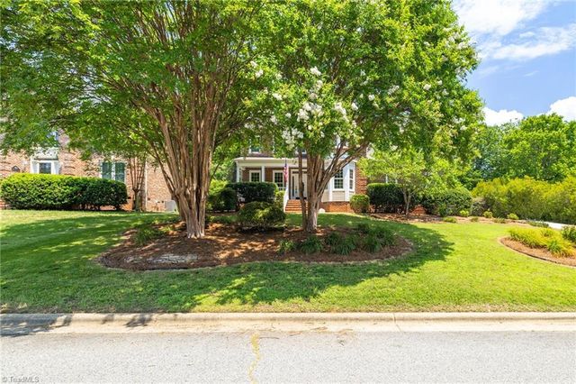 4613 Chesterfield Place, Jamestown, NC 27282