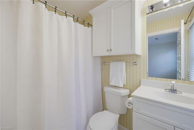 4613 Chesterfield Place, Jamestown, NC 27282