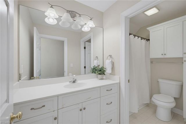 4613 Chesterfield Place, Jamestown, NC 27282