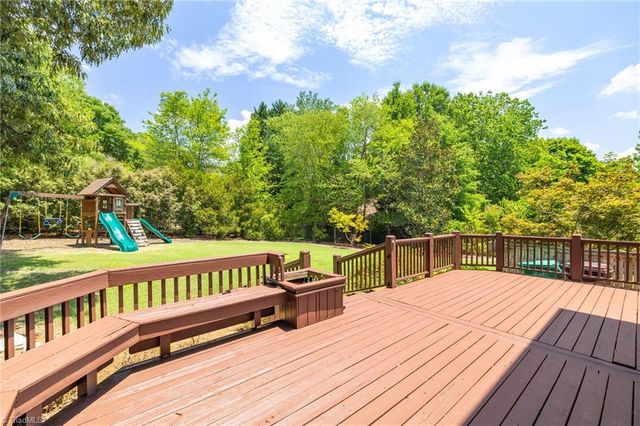 4613 Chesterfield Place, Jamestown, NC 27282