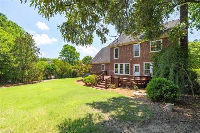 4613 Chesterfield Place, Jamestown, NC 27282