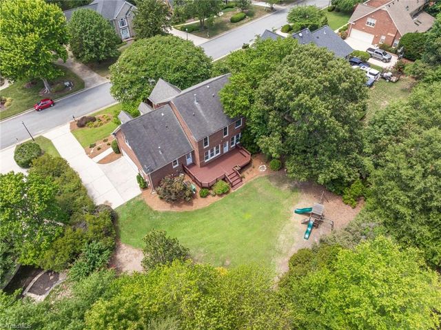 4613 Chesterfield Place, Jamestown, NC 27282