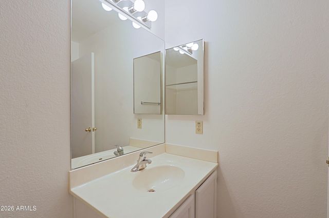 3510 E HAMPTON Avenue 49, Mesa, AZ 85204