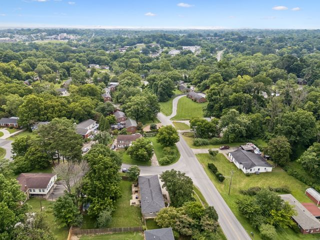 244 Blackman Rd, Nashville, TN 37211
