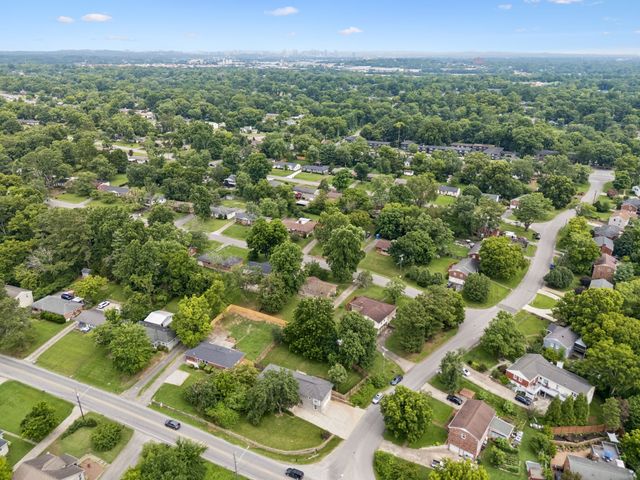 244 Blackman Rd, Nashville, TN 37211