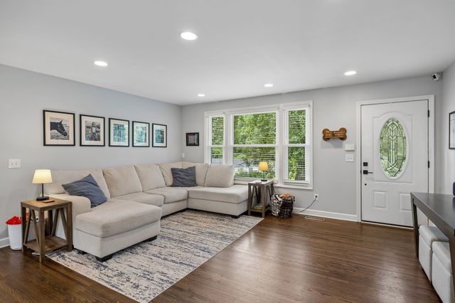 244 Blackman Rd, Nashville, TN 37211