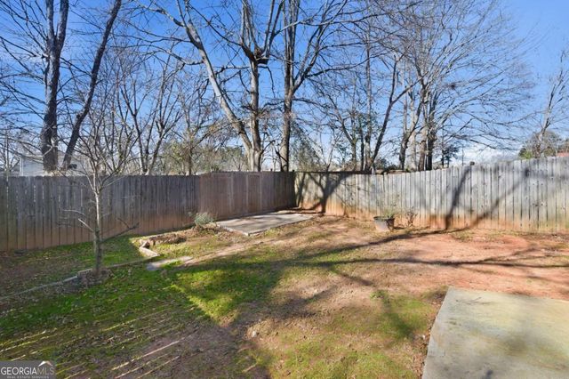 30 Crestfield Circle, Covington, GA 30016