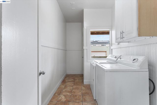 125 12th St, Richmond, CA 94801