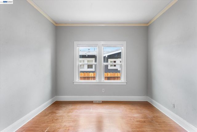 125 12th St, Richmond, CA 94801