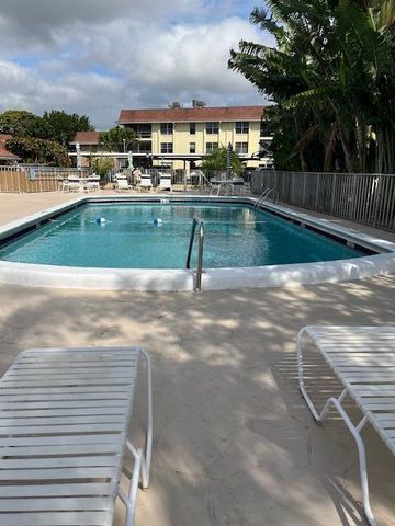 5500 Tamberlane Circle 305, Palm Beach Gardens, FL 33418