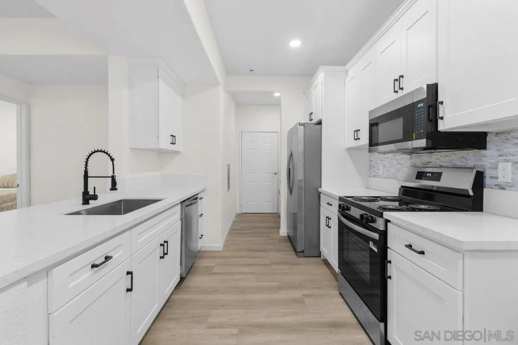 24909 Madison Avenue 3111, Murrieta, CA 92562