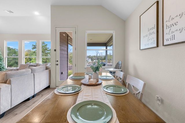 38466 Park View Drive, Hempstead, TX 77445