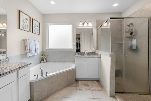 38466 Park View Drive, Hempstead, TX 77445