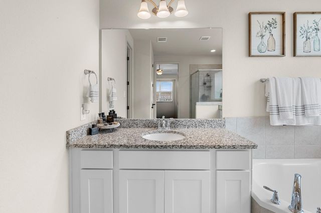 38466 Park View Drive, Hempstead, TX 77445