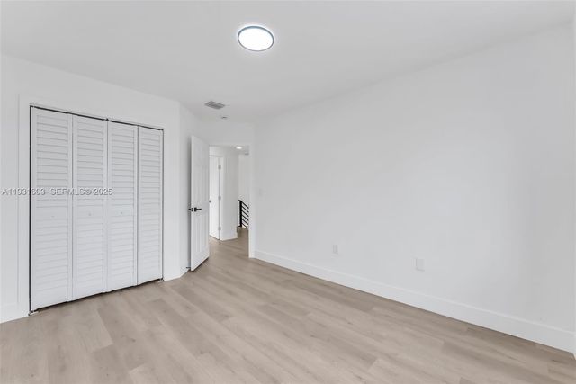 16054 SW 77th Ter, Miami, FL 33193