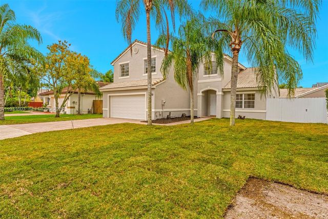 16054 SW 77th Ter, Miami, FL 33193