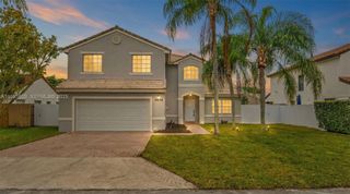 16054 SW 77th Ter, Miami, FL 33193