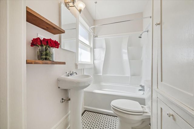 1214 Bartlett Street 14, Houston, TX 77006