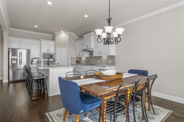 254 Oak Meadow Trail, Mcgregor, TX 76657