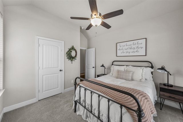 254 Oak Meadow Trail, Mcgregor, TX 76657