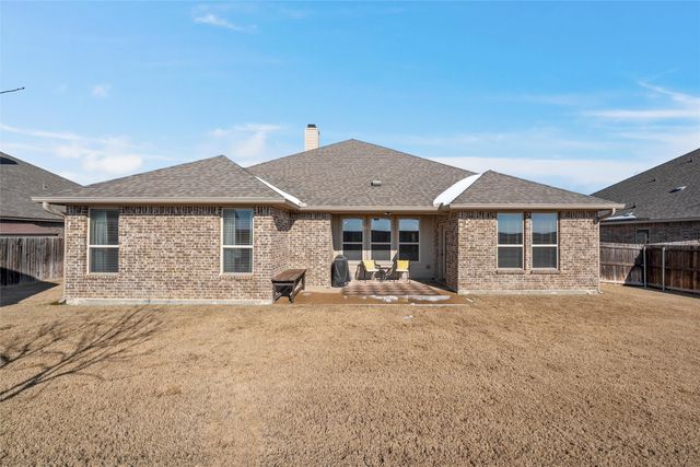 254 Oak Meadow Trail, Mcgregor, TX 76657
