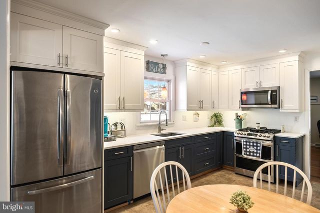 1 ECHO AVE, Moorestown, NJ 08057