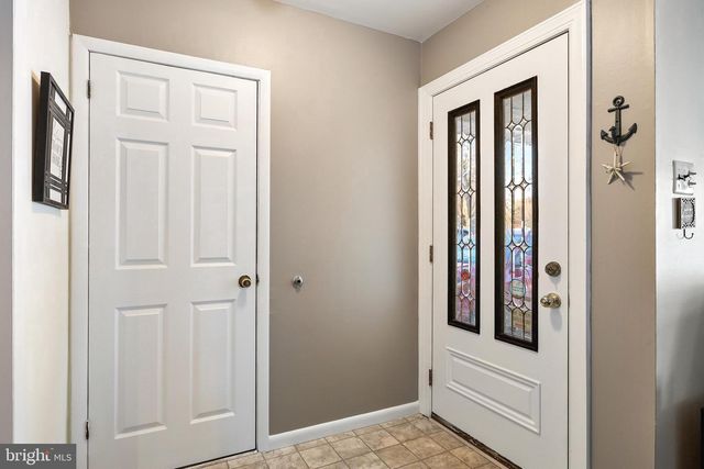 1 ECHO AVE, Moorestown, NJ 08057