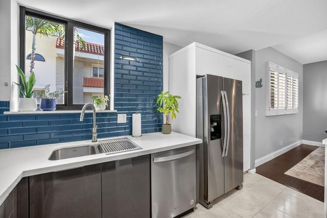 1401 NE 9th Street 13, Fort Lauderdale, FL 33304