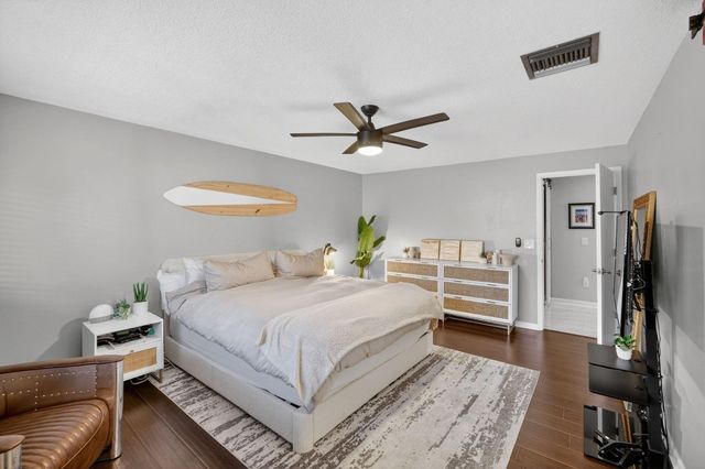 1401 NE 9th Street 13, Fort Lauderdale, FL 33304