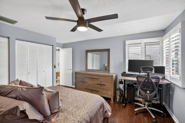 1401 NE 9th Street 13, Fort Lauderdale, FL 33304