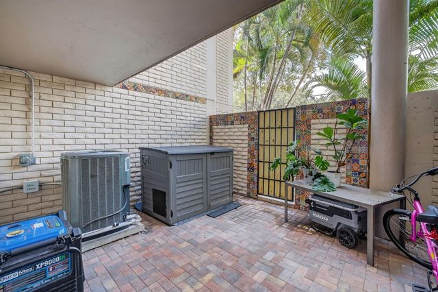 1401 NE 9th Street 13, Fort Lauderdale, FL 33304