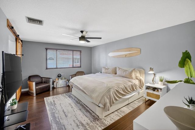 1401 NE 9th Street 13, Fort Lauderdale, FL 33304