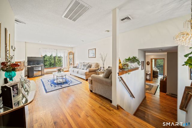1 Bayberry Road, Prospect, CT 06712