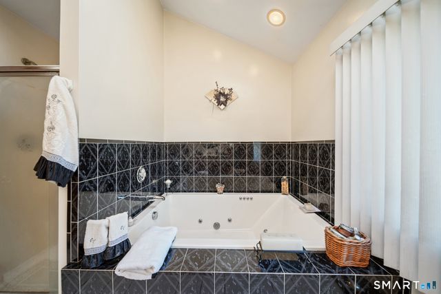 1 Bayberry Road, Prospect, CT 06712