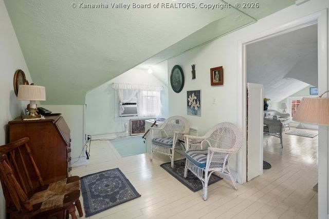 1599 Quarrier Street A, Charleston, WV 25311