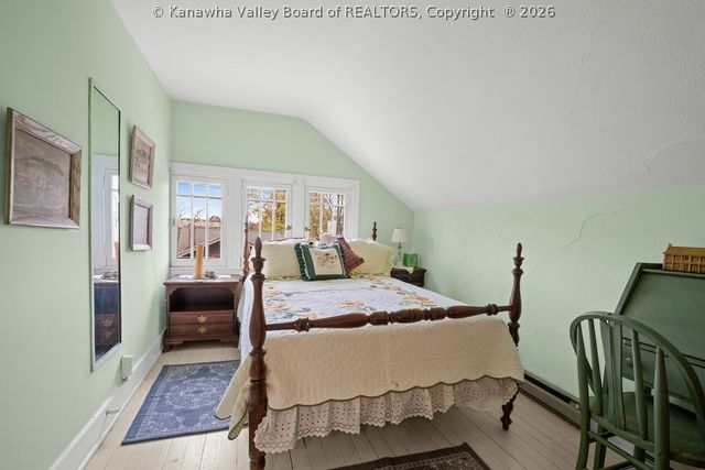 1599 Quarrier Street A, Charleston, WV 25311