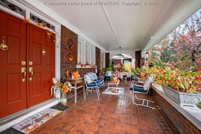 1599 Quarrier Street A, Charleston, WV 25311