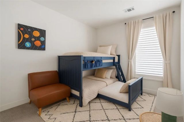 2700 E Chaucer 14, Los Angeles, CA 90065