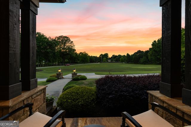 752 Grant Road, Brooks, GA 30205