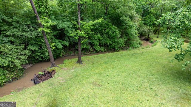 752 Grant Road, Brooks, GA 30205
