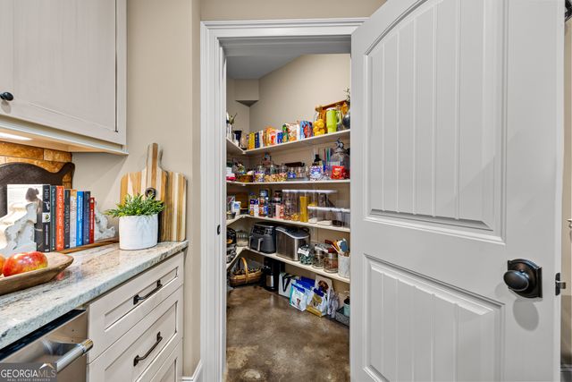 752 Grant Road, Brooks, GA 30205
