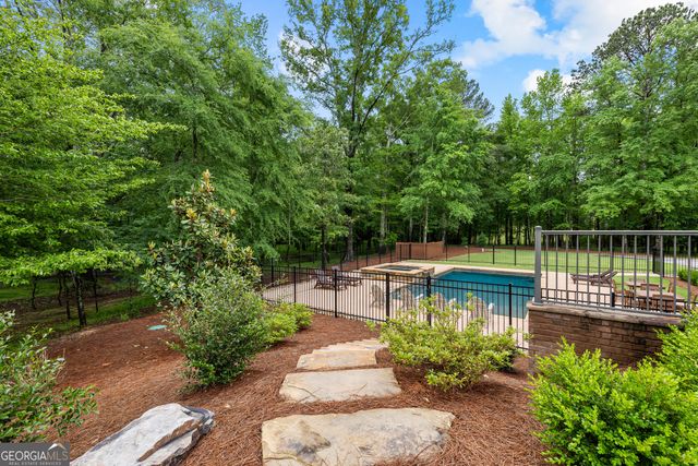 752 Grant Road, Brooks, GA 30205