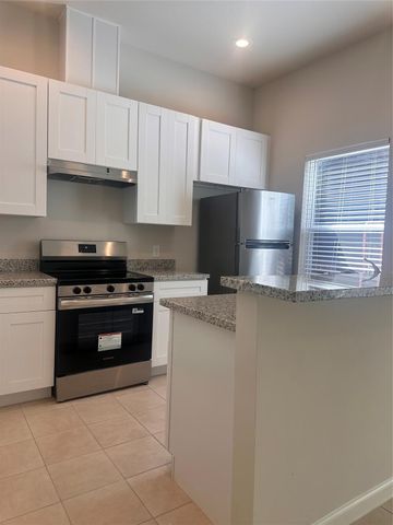 8310 Williamsdell Street, Houston, TX 77088