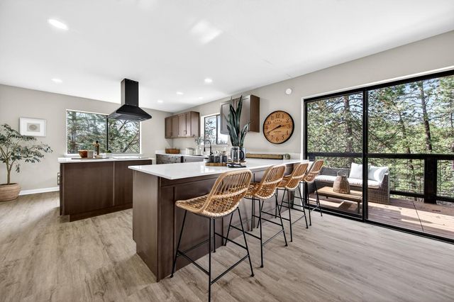 16947 Patricia Way, Grass Valley, CA 95949