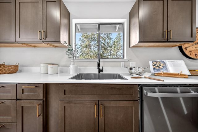 16947 Patricia Way, Grass Valley, CA 95949