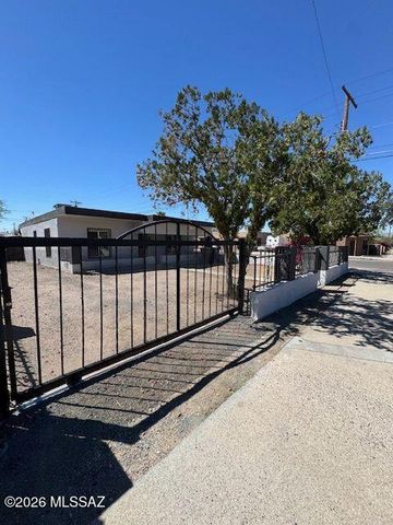 202 E 32nd Street, Tucson, AZ 85713